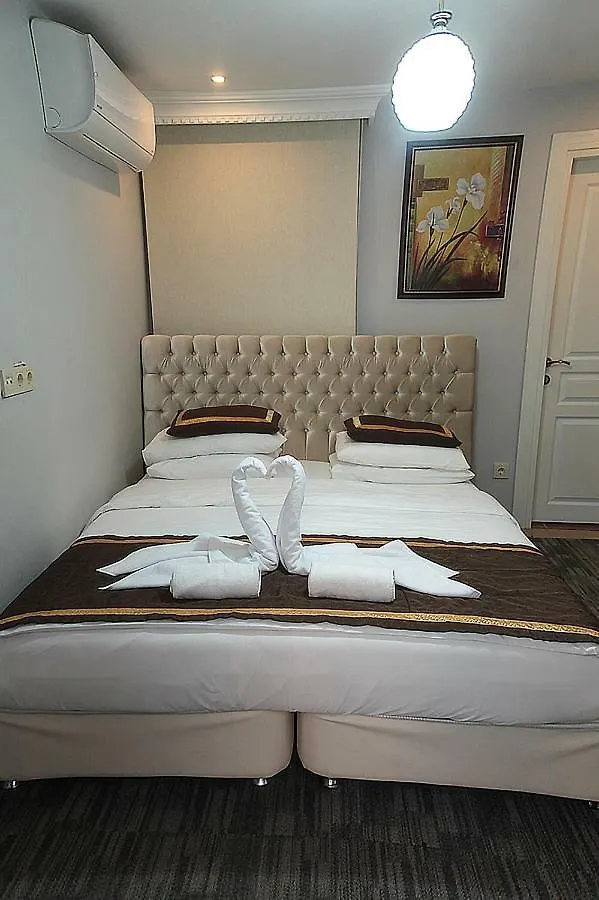 Golf Royal Residence Istanbul Apartment